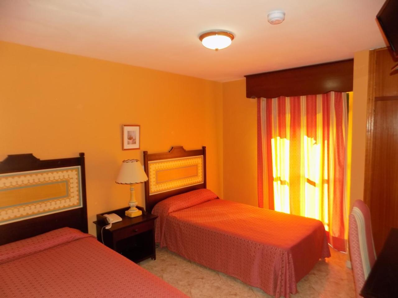 Hotel La Barca Lepe Exteriör bild